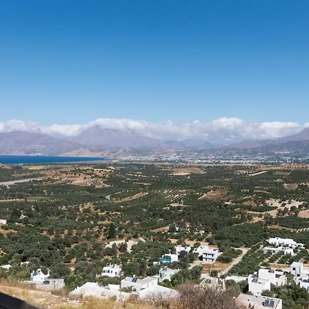 Pensiune Ovgora - Ismini Sea View In Village *